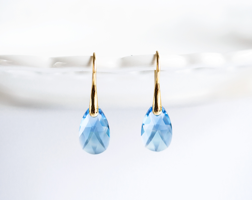 769 – Aquamarine SWAROVSKI Teardrop crystal earrings gold Blue Minimalist bridal earrings Aquamarine SWAROVSKI Teardrop crystal earrings gold Blue Minimalist bridal earrings