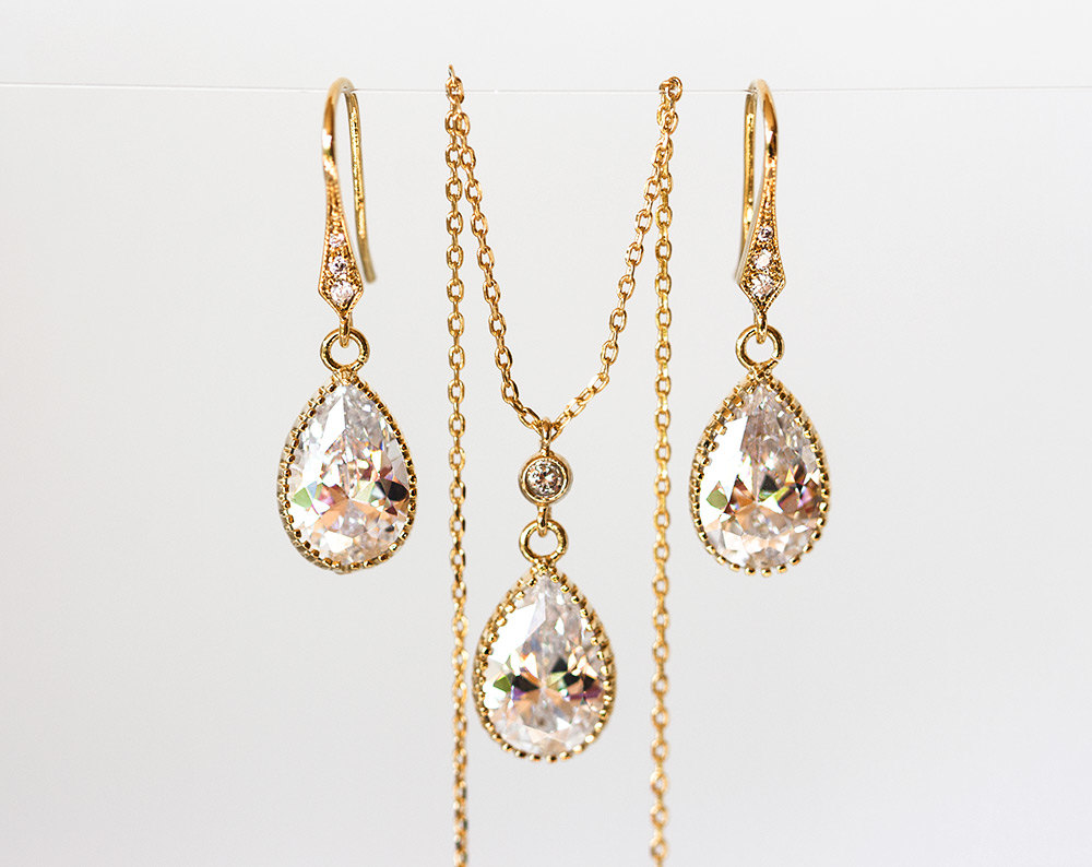 418 – Rose gold bridal set Rhinestone bridal set Earrings and necklace il fullxfull.1027155440 rf7m