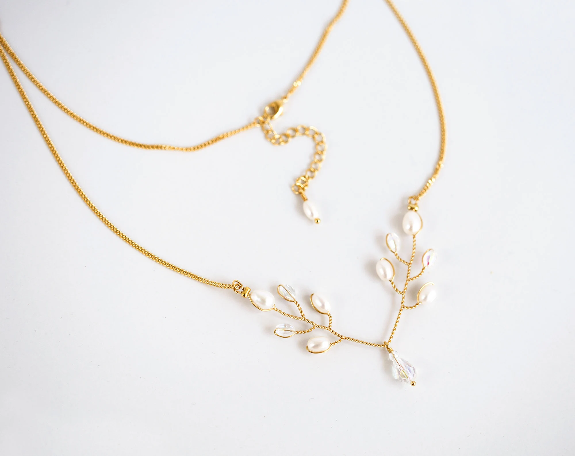 69 – Crystals bridal necklace Crystal wedding jewelry Gold pearls necklace