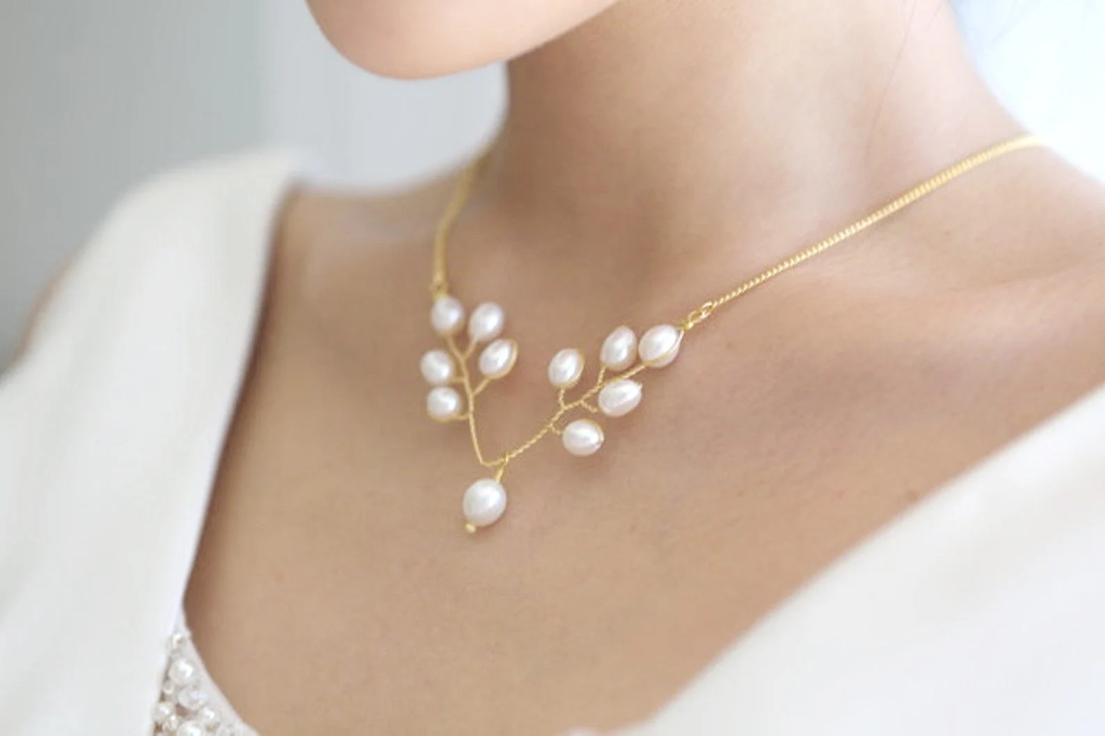 924 – Bridal silver back drop necklace Pearls backdrop necklace il fullxfull.3316382967 egy1