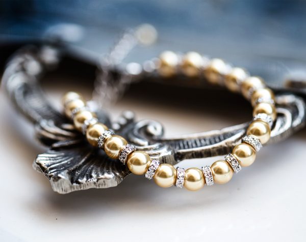 Pearls bracelet SWAROVSKI Bridal jewelry by Arsiart