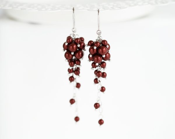 Red pearls earrings