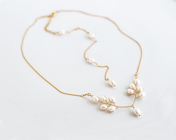 Bridal gold back drop necklace Pearl backdrop necklace