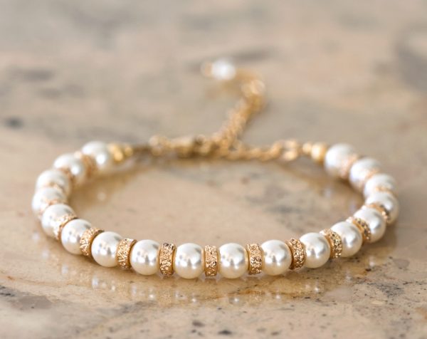 Pearls bridal bracelet