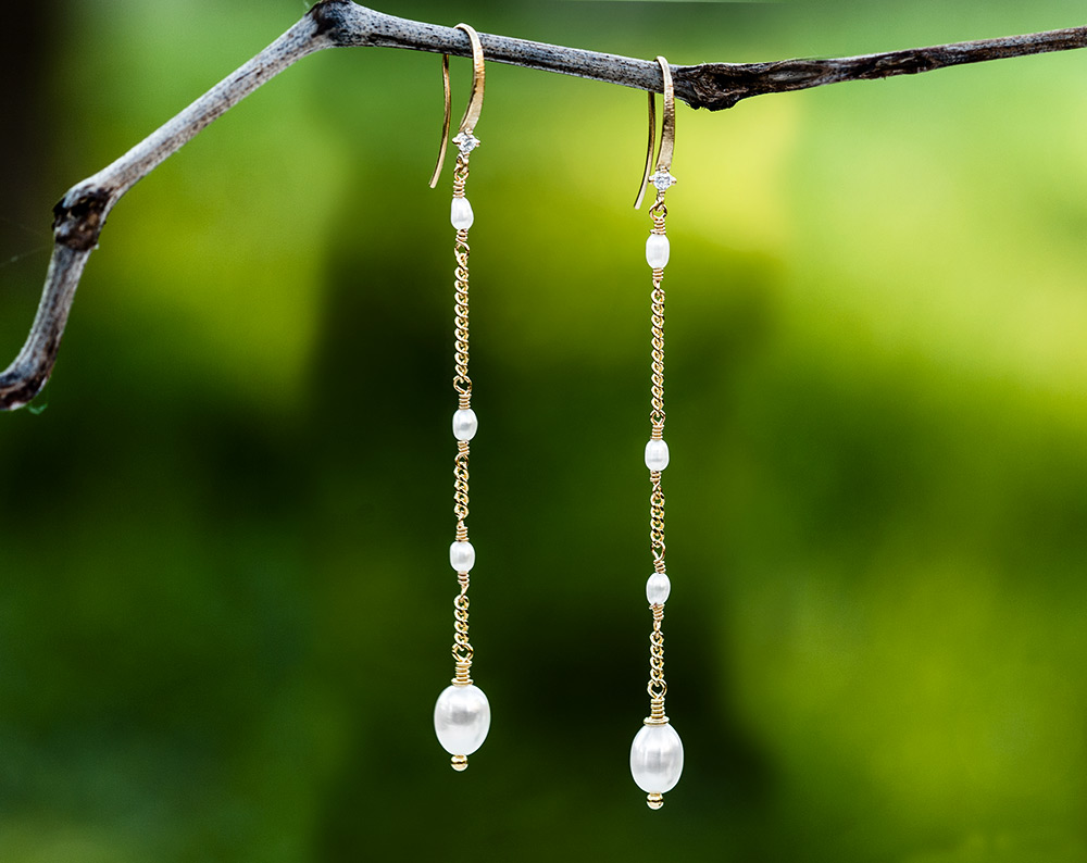 Gold pearl earrings Bridal dangle earrings Bridesmaid long earrings 635 Gold pearl earrings